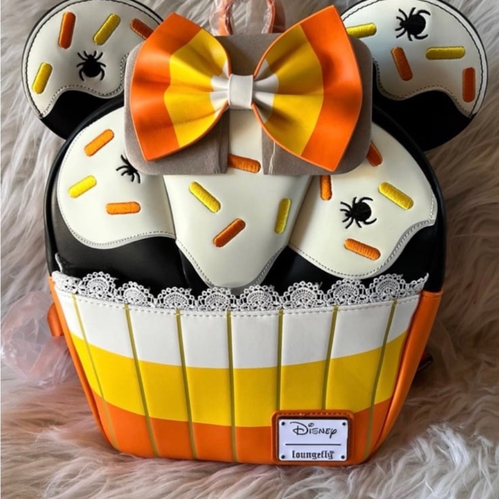 Disney Loungefly Minnie Mouse Candy Corn Cupcake Glow Backpack New